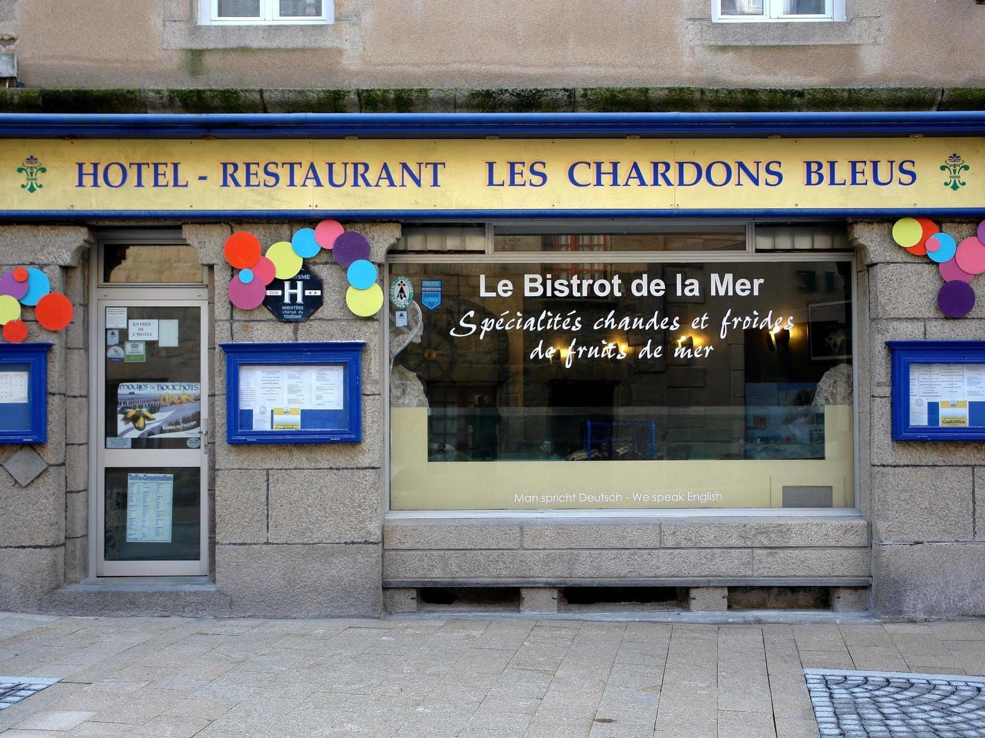Logis Hotel Les Chardons Bleus Restaurant Le Bistrot De La Mer ロスコフ エクステリア 写真